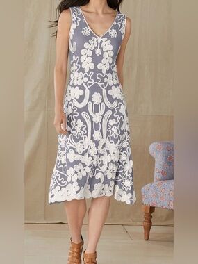 Sundance Dove Gray Midi Dress with White Floral Soutache Embroidery
